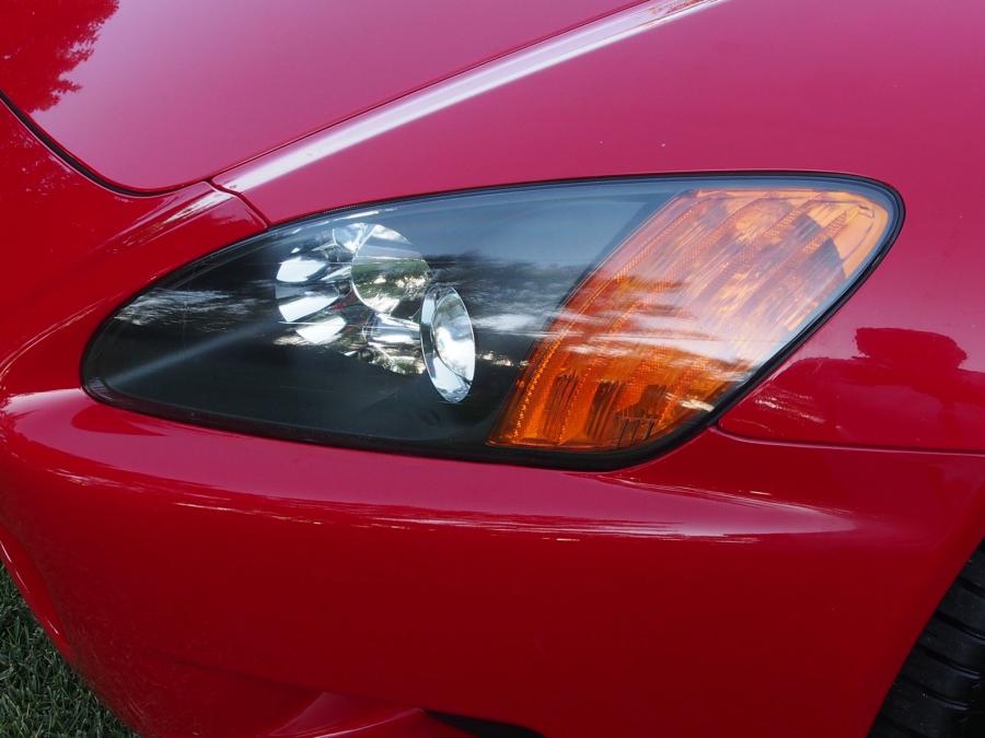 Детали экстерьера Honda S2000 (AP1) 2000 года  (фото 27 из 131)